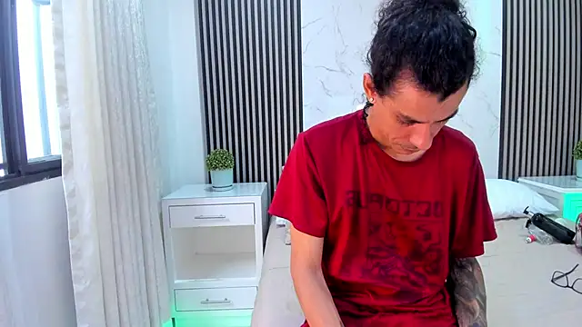 JackAndRosse  online show from July 2026 12:33:01 PM