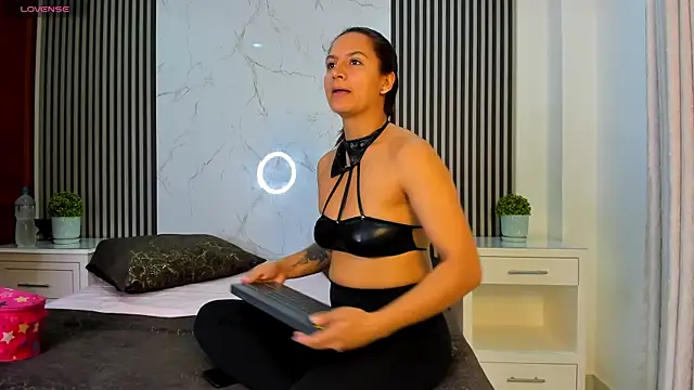 JackAndRosse  online show from December 2025 12:26:01 PM