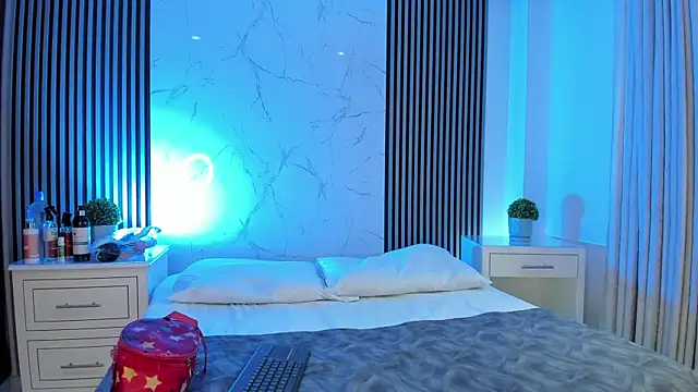 Snapshot of JackAndRosse_ chatting on January 2026 01:40:01 PM JackAndRosse online show from January 2026 01:40:01 PM