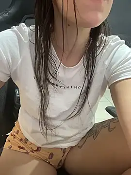 novinhacasada22 online show from March 2026 10:30:01 PM