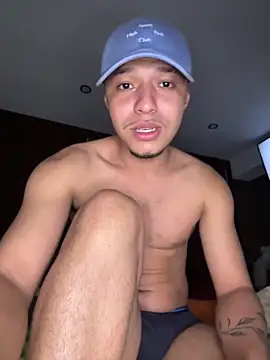 Mlkrrp online show from November 2025 01:10:01 AM