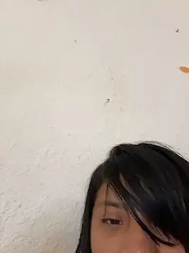 Snapshot of Nia_Desire chatting on May 2026 07:27:02 AM Nia Desire online show from May 2026 07:27:02 AM