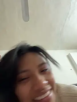 Snapshot of Nia_Desire chatting on May 2026 09:39:01 AM Nia Desire online show from May 2026 09:39:01 AM