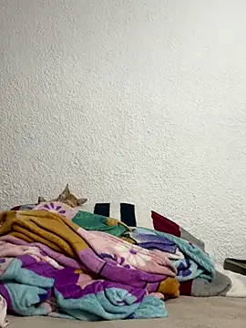 Snapshot of Nia_Desire chatting on November 2025 08:15:02 AM Nia Desire online show from November 2025 08:15:02 AM