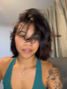 Nia Desire online show from June 2026 07:19:02 AM