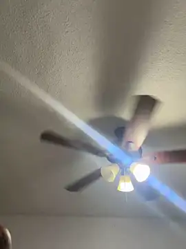 Snapshot of Nia_Desire chatting on November 2025 07:31:02 AM Nia Desire online show from November 2025 07:31:02 AM