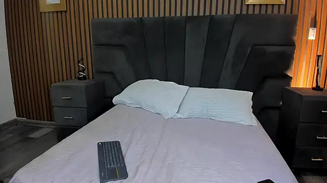 kileyyHot online show from October 2025 06:48:01 AM