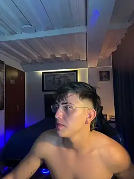 Justin trevor1 online show from October 2025 01:16:02 AM