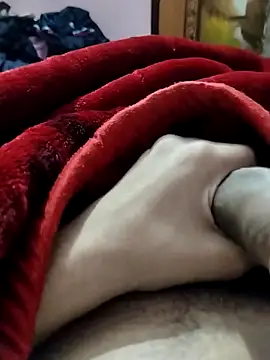 Snapshot of saneer69tew chatting on February 2026 05:09:01 AM saneer69tew online show from February 2026 05:09:01 AM