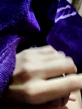 Snapshot of saneer69tew chatting on December 2025 07:52:02 PM saneer69tew online show from December 2025 07:52:02 PM