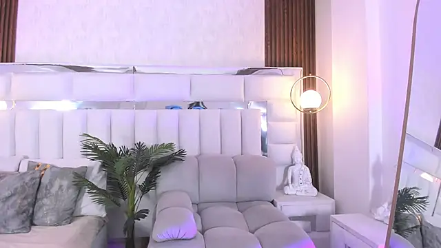 im kasumi online show from December 2025 01:04:02 PM