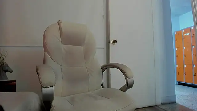 dark sun302 online show from November 2025 09:26:02 PM