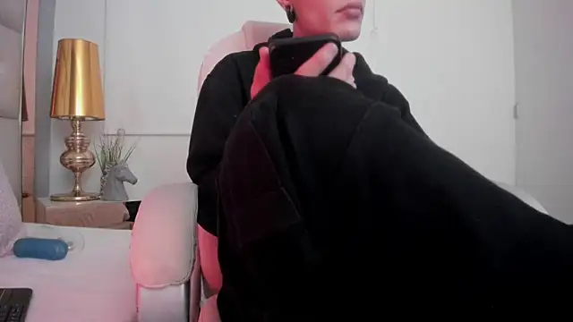 dark sun302 online show from November 2025 10:02:02 PM