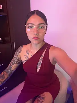 SurpriseMadlicia online show from September 2025 11:23:02 PM