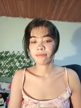 dolliette24 online show from June 2026 01:44:02 PM