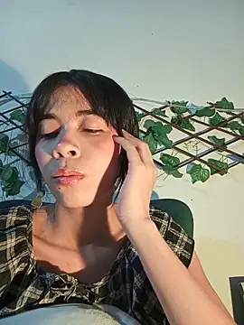 dolliette24 online show from June 2026 04:43:02 AM
