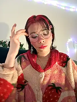 Snapshot of dolliette24 chatting on November 2025 03:43:01 AM dolliette24 online show from November 2025 03:43:01 AM