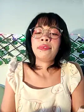 dolliette24 online show from April 2026 05:15:01 AM