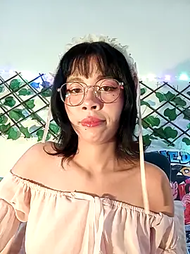 dolliette24 online show from April 2026 03:33:01 AM