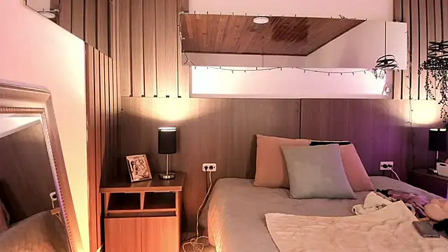 Violet carson online show from February 2026 12:48:02 PM