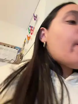 Maia Park online show from March 2026 05:33:01 PM