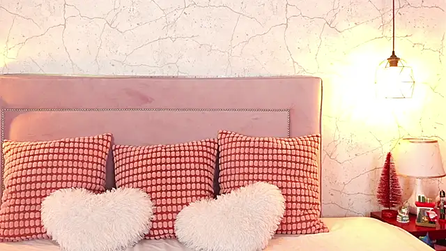 ChannelAngeless online show from December 2025 01:59:02 PM