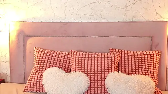 ChannelAngeless online show from January 2026 01:51:01 PM