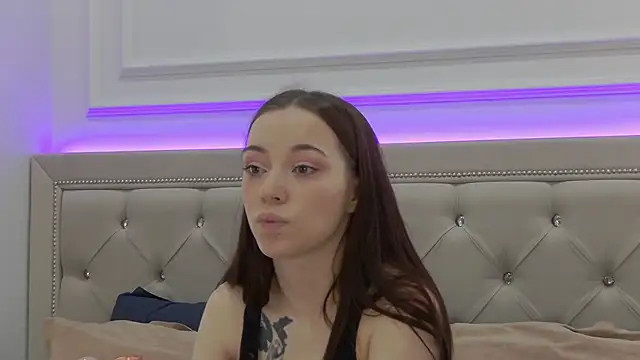 Snapshot of ZoeyNeal chatting on February 2026 02:08:02 PM ZoeyNeal online show from February 2026 02:08:02 PM