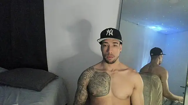 Snapshot of ThiagoLugo chatting on February 2026 01:48:01 AM ThiagoLugo online show from February 2026 01:48:01 AM