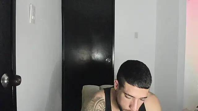 ThiagoLugo online show from July 2026 07:33:02 PM