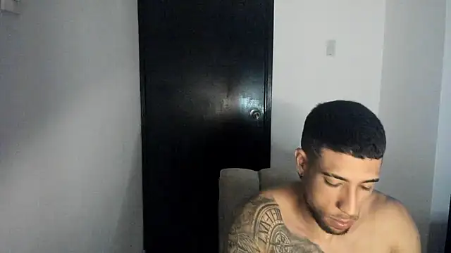 ThiagoLugo online show from April 2026 05:12:01 AM