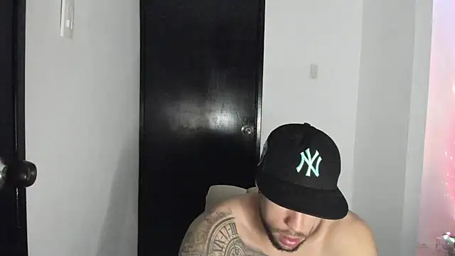 ThiagoLugo online show from July 2026 04:39:01 AM
