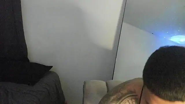 Snapshot of ThiagoLugo chatting on March 2026 10:37:01 AM ThiagoLugo online show from March 2026 10:37:01 AM