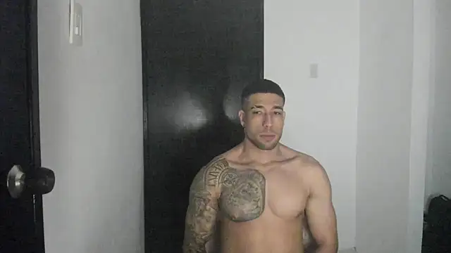 ThiagoLugo online show from June 2026 11:28:02 PM