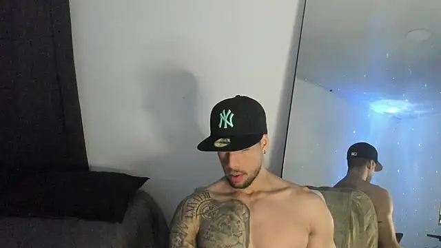 Snapshot of ThiagoLugo chatting on February 2026 05:51:01 AM ThiagoLugo online show from February 2026 05:51:01 AM