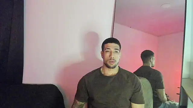 ThiagoLugo online show from October 2025 06:14:01 AM