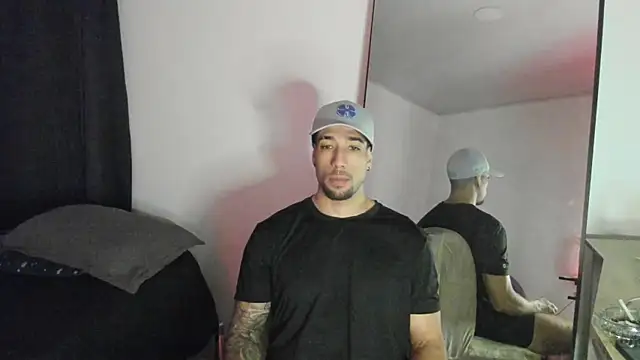 ThiagoLugo online show from October 2025 03:07:01 AM