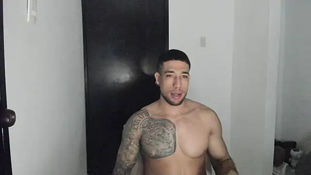 ThiagoLugo online show from July 2026 04:14:02 AM