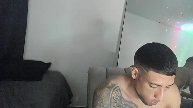 ThiagoLugo online show from March 2026 04:43:01 AM