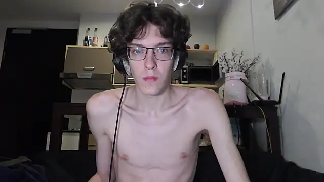 LovesomeCookie online show from October 2025 12:06:02 PM