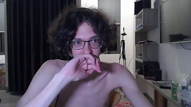 LovesomeCookie online show from March 2026 04:58:02 PM