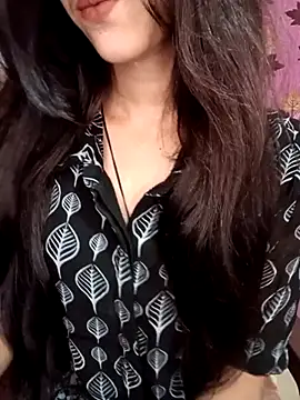 Queen Pooja7 online show from September 2025 05:04:01 PM