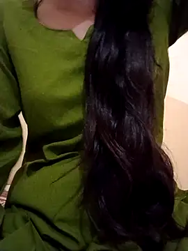 Queen Pooja7 online show from September 2025 10:33:01 AM