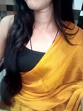 Queen Pooja7 online show from October 2025 04:54:02 PM