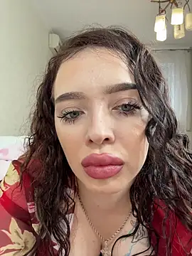 Hannah xBaby online show from December 2025 10:03:02 AM