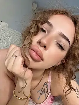 Hannah xBaby online show from August 2026 11:30:02 AM