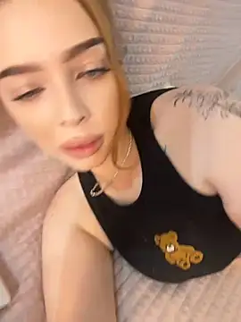 Hannah xBaby online show from July 2026 08:04:01 AM