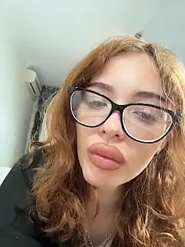 Hannah xBaby online show from March 2026 03:24:02 PM