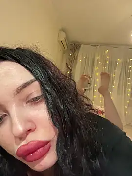 Hannah xBaby online show from November 2025 03:27:02 PM