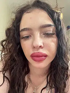 Hannah xBaby online show from December 2025 05:12:02 PM